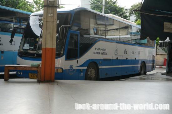 バンコク(エカマイ)とパタヤを激安バスで移動する方法