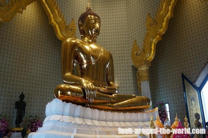 バンコクの黄金仏寺院ことワット・トライミットに行ってみた
