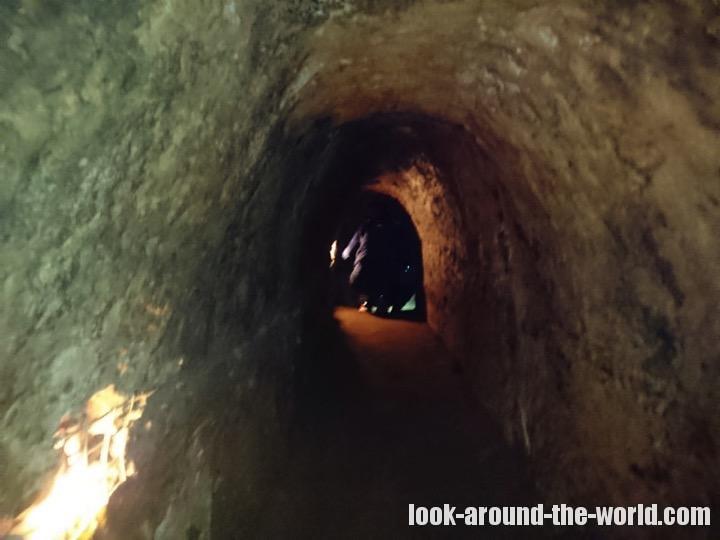 クチトンネルに現地オプショナルツアーで行ってみた